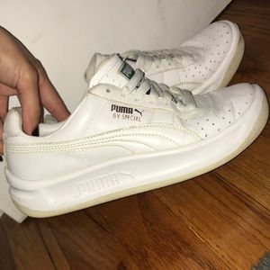 Puma Sneakers